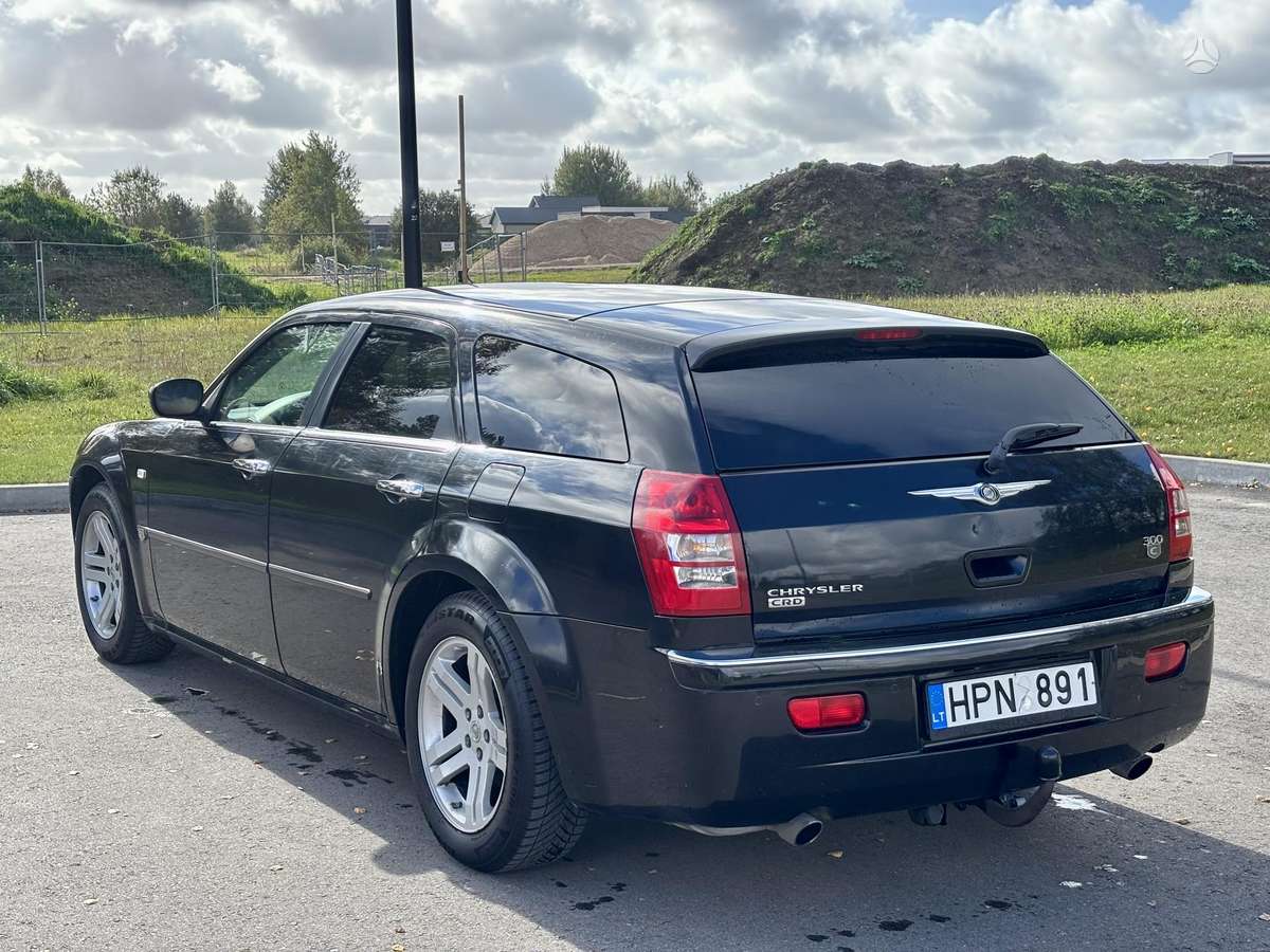 Chrysler 300C, 3.0 l., universalas