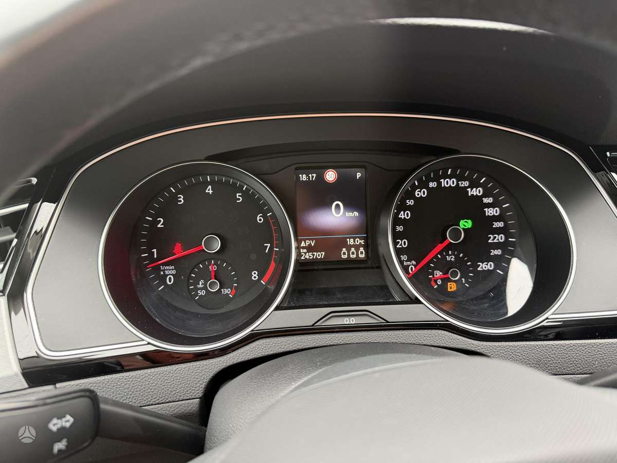 Volkswagen Passat, 1.5 l., Универсал