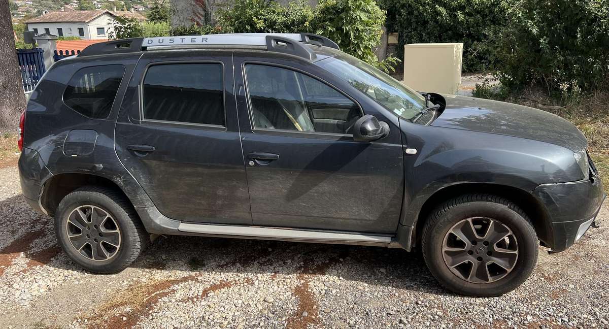 Dacia Duster, 1.5 l., Внедорожник / Кроссовер