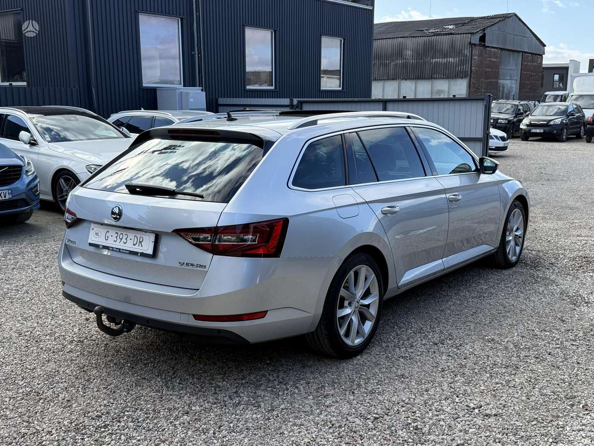 Skoda Superb, 2.0 l., Универсал