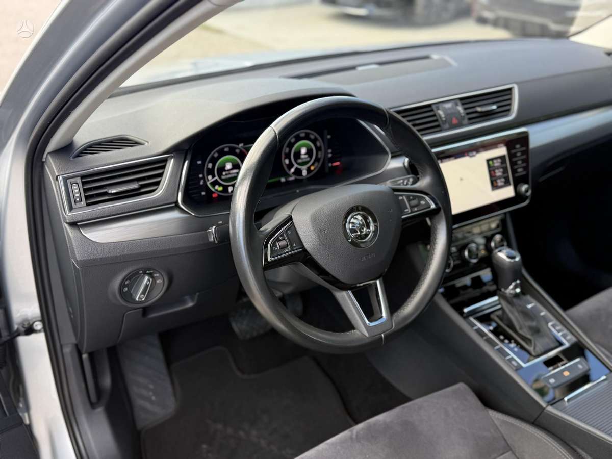 Skoda Superb, 2.0 l., Универсал