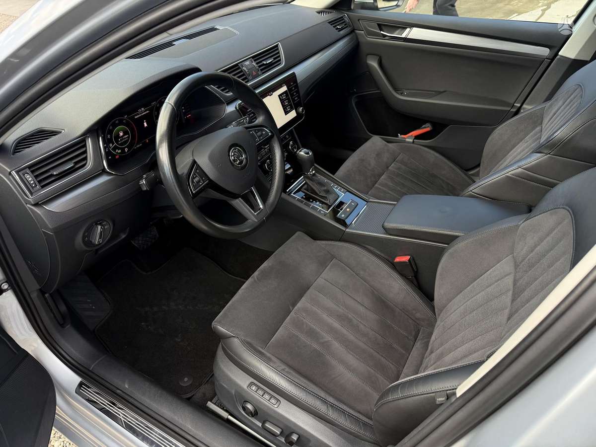 Skoda Superb, 2.0 l., Универсал