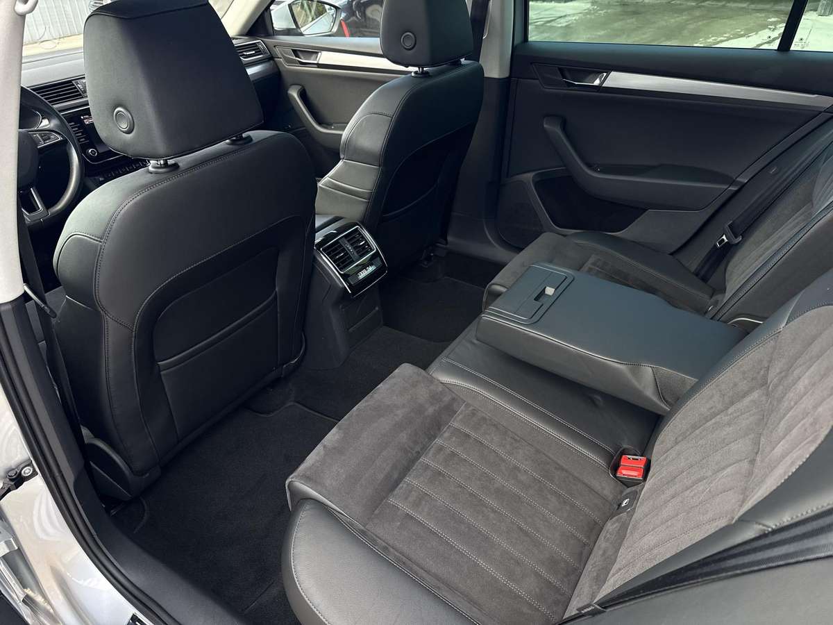 Skoda Superb, 2.0 l., Универсал