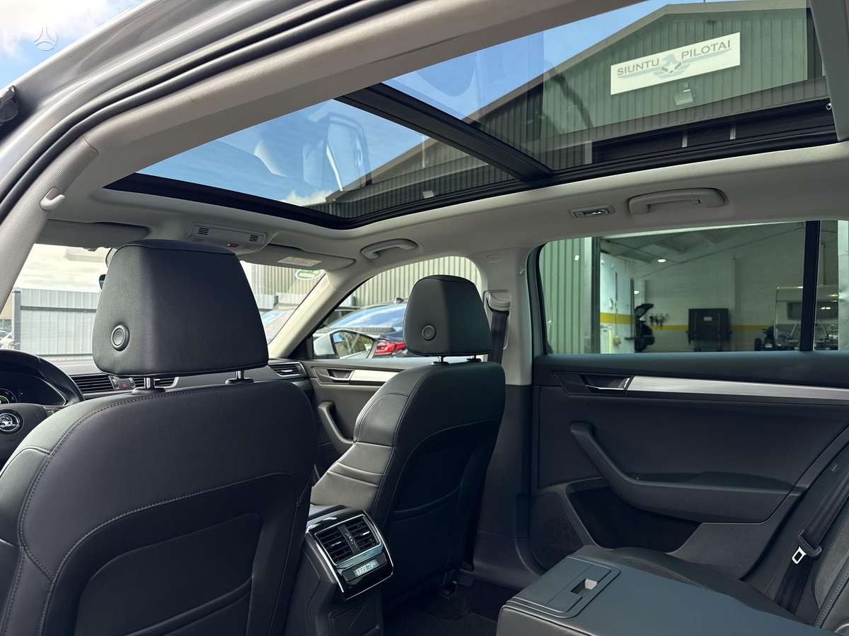Skoda Superb, 2.0 l., Универсал