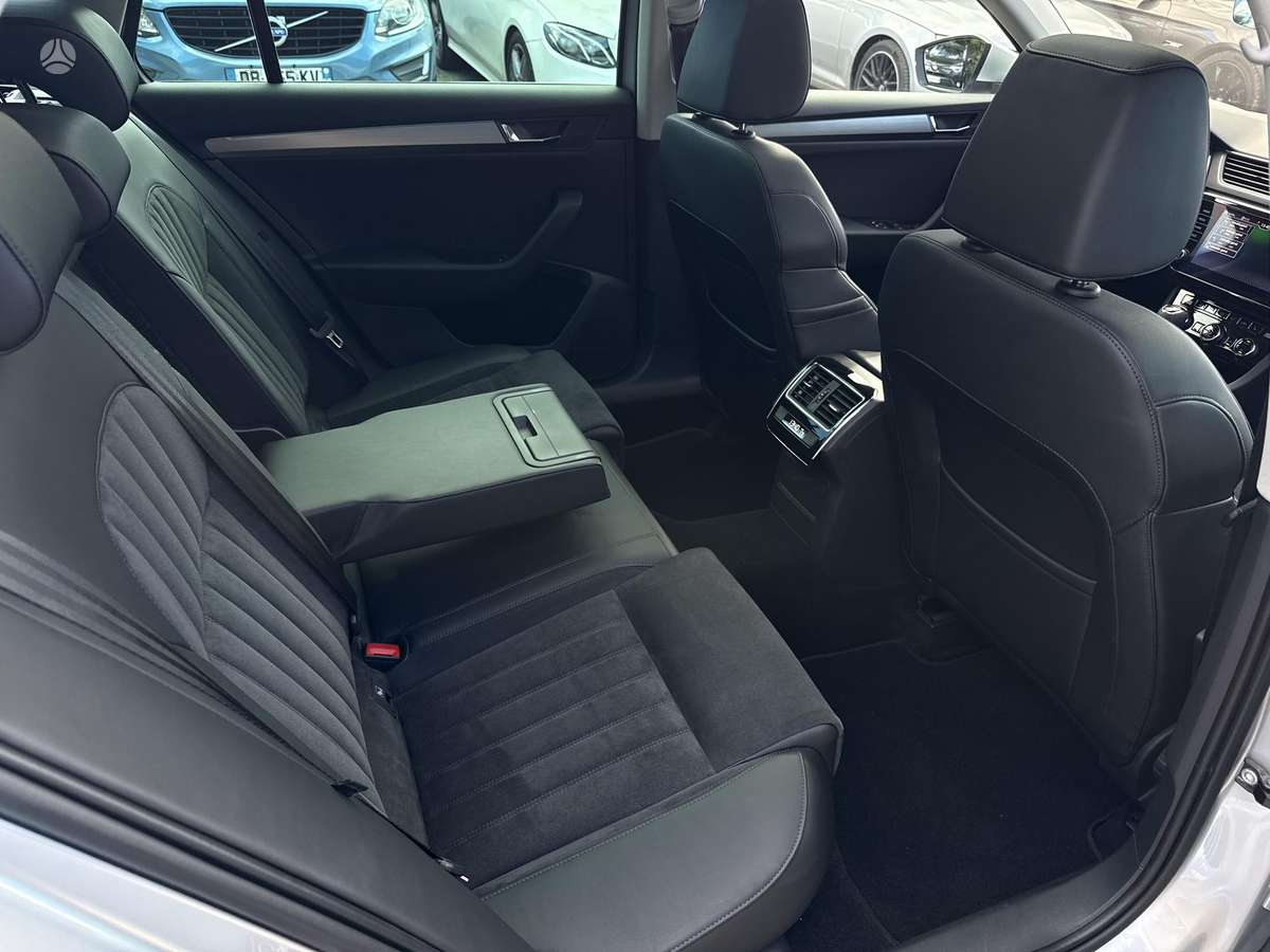 Skoda Superb, 2.0 l., Универсал