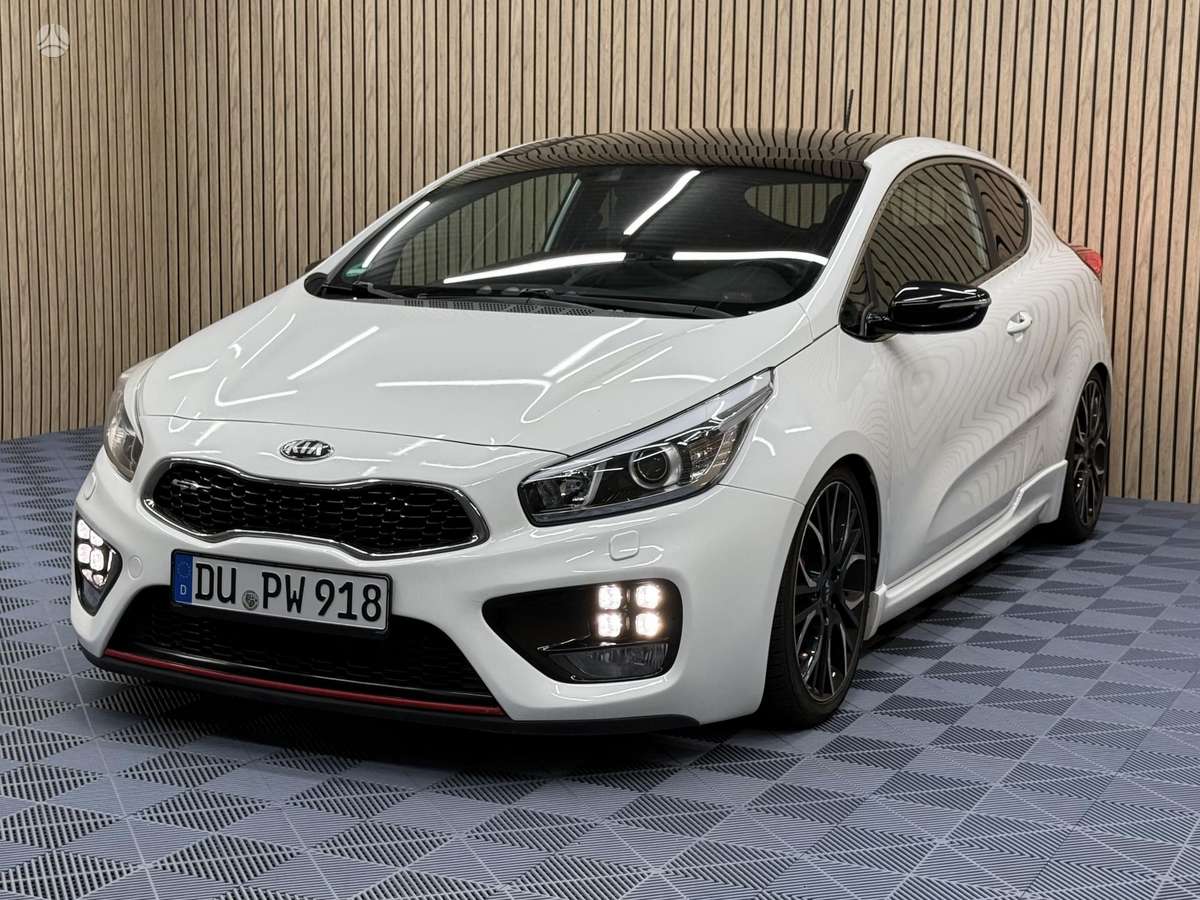 Kia Ceed, 1.6 l., hatchback