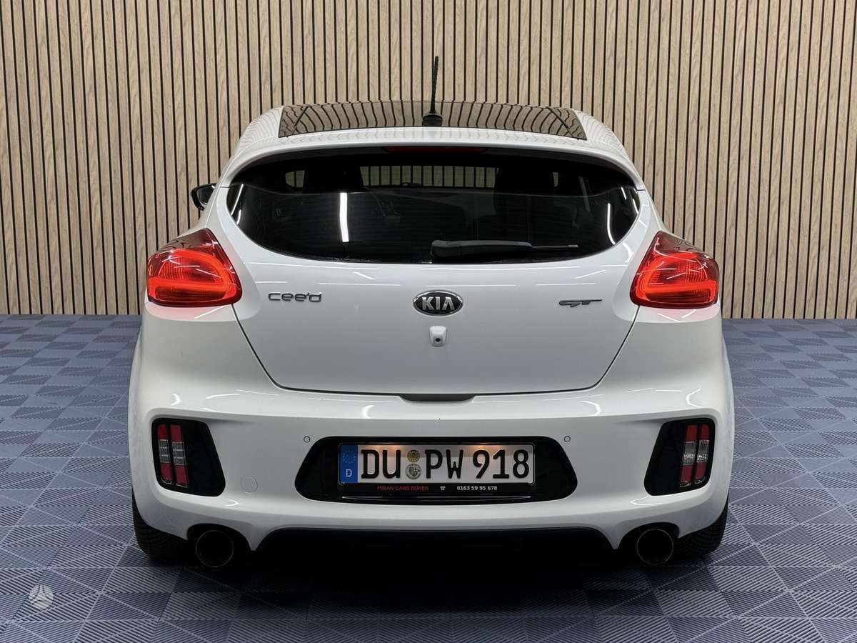 Kia Ceed, 1.6 l., hatchback