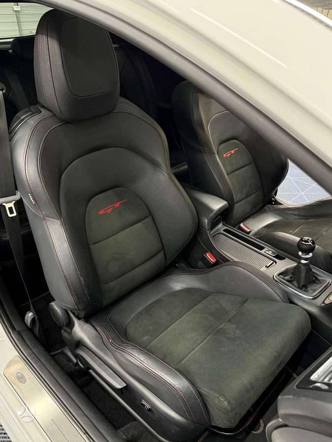 Kia Ceed, 1.6 l., hatchback