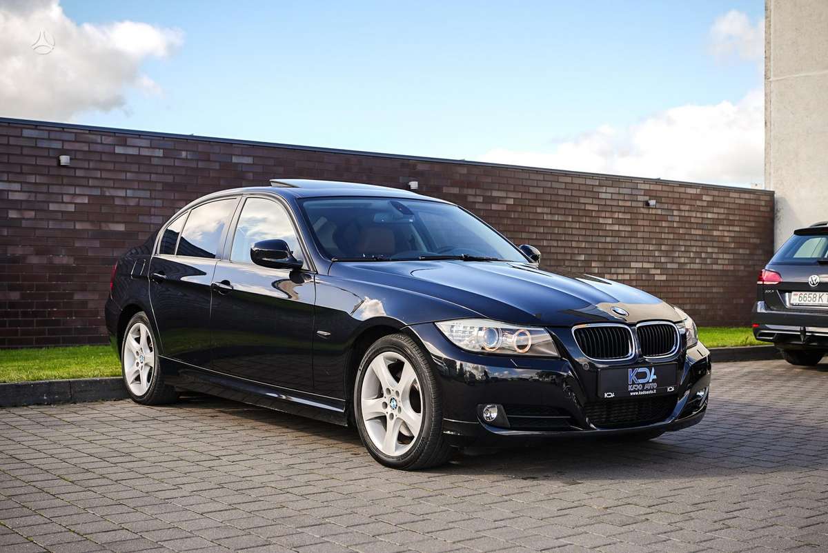 BMW 320, 2.0 l., Седан