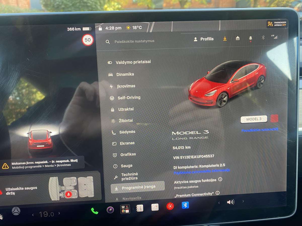 Tesla Model 3, 75 kWh, saloon / sedan