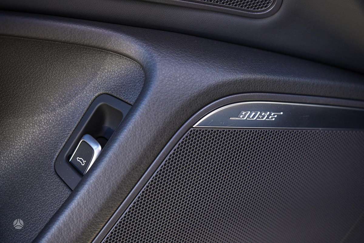 Audi A6, 3.0 l., Седан
