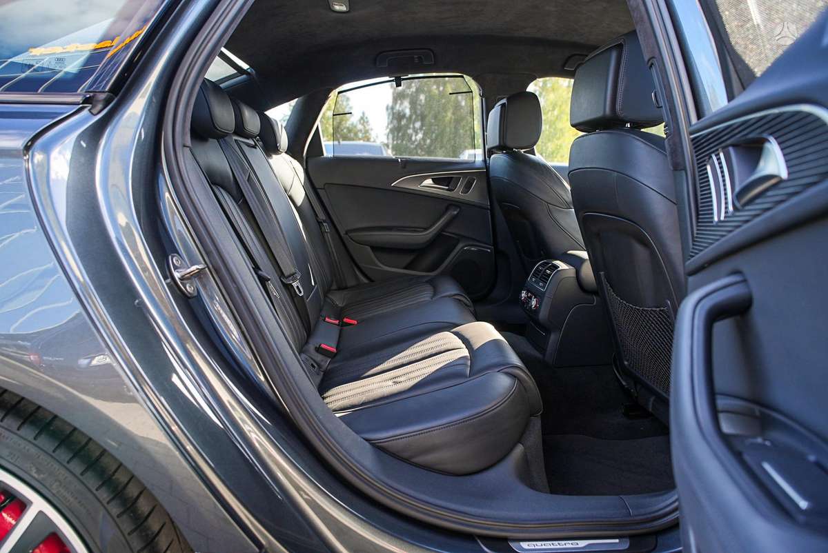 Audi A6, 3.0 l., Седан