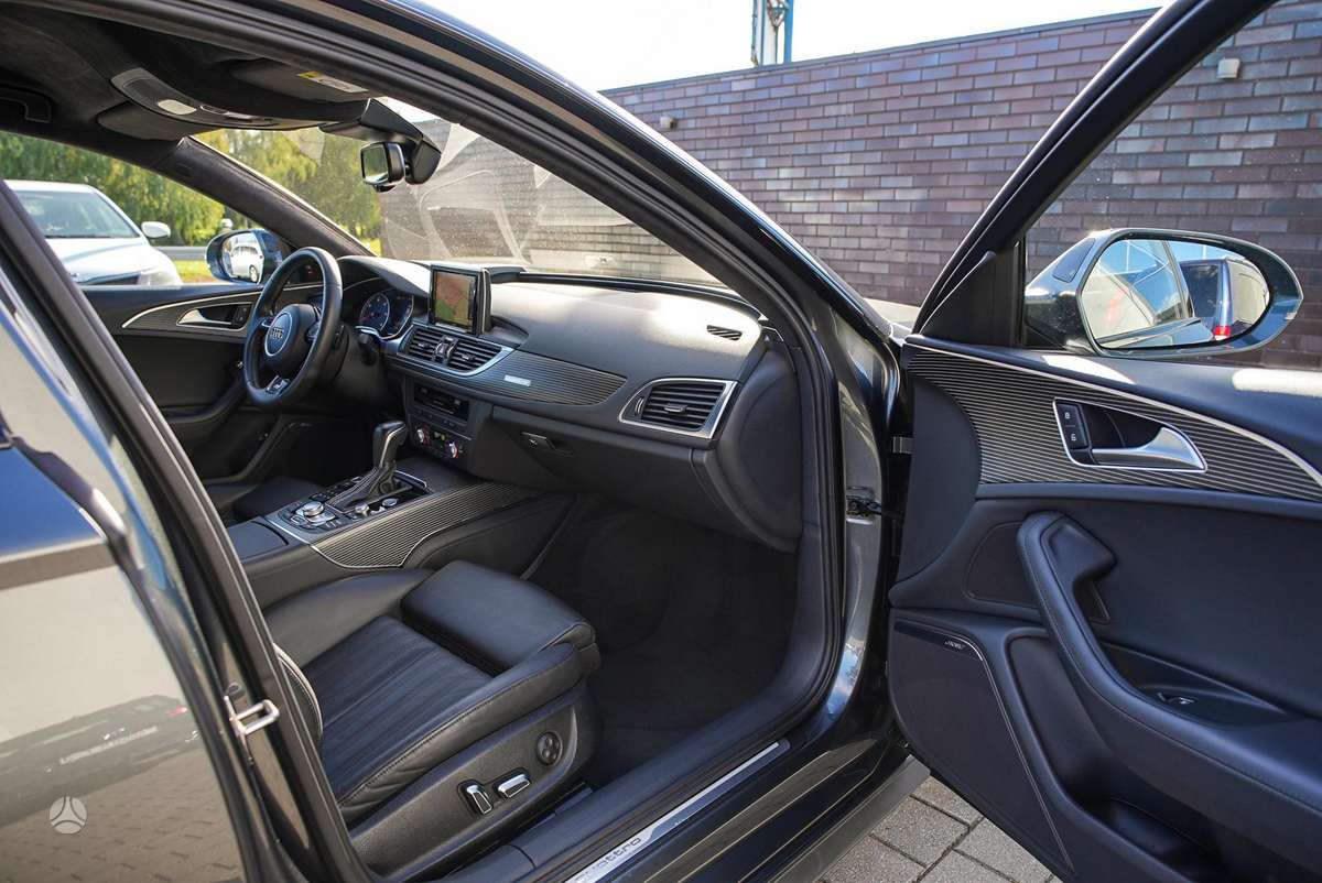 Audi A6, 3.0 l., Седан