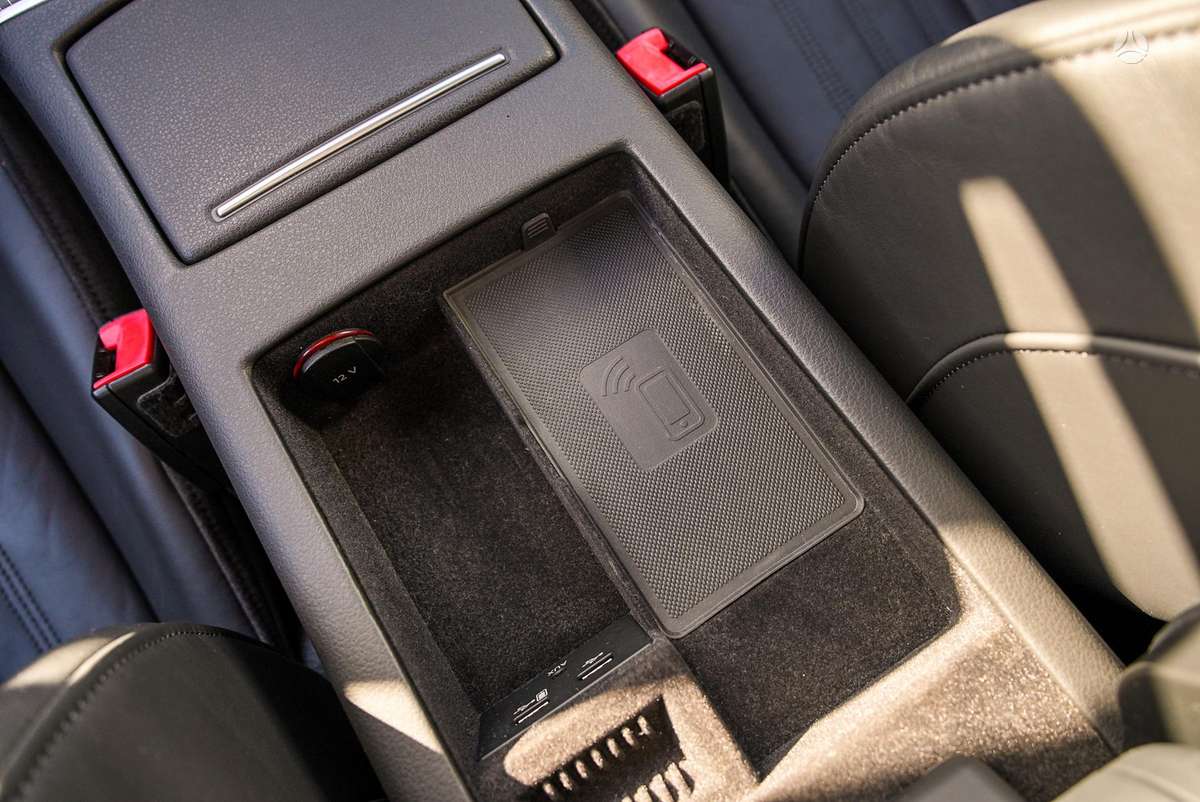 Audi A6, 3.0 l., Седан