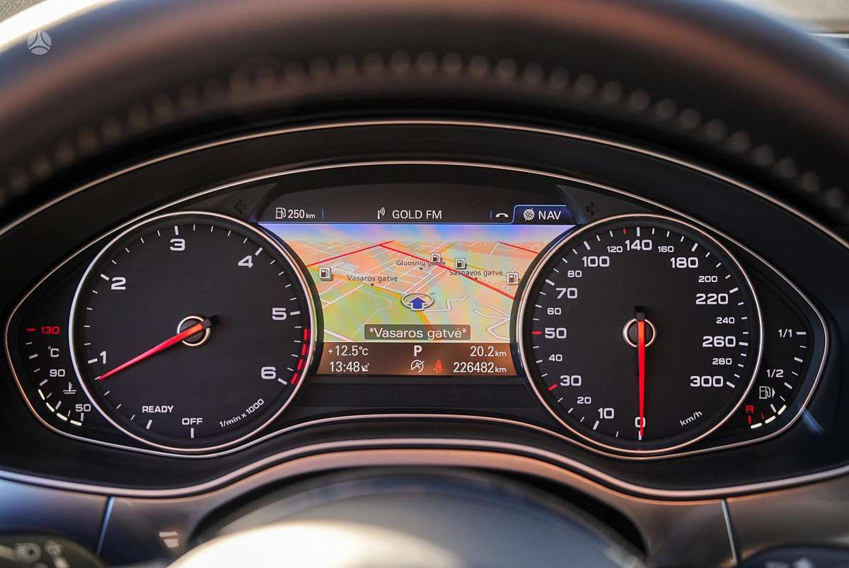 Audi A6, 3.0 l., Седан