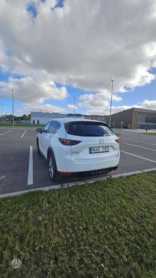 Mazda CX-5, 2.0 l., off-road / crossover