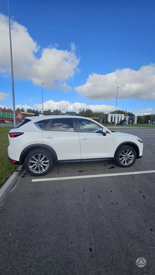 Mazda CX-5, 2.0 l., off-road / crossover