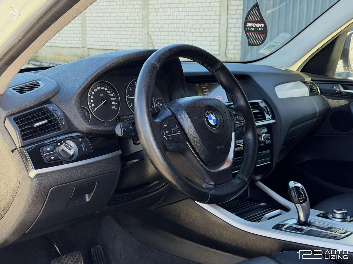 BMW X3, 2.0 l., off-road / crossover