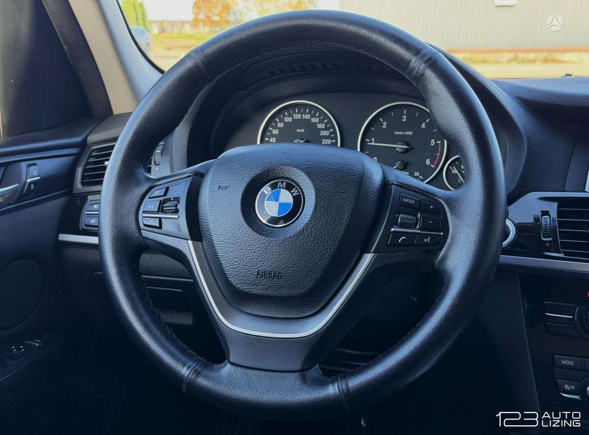 BMW X3, 2.0 l., off-road / crossover