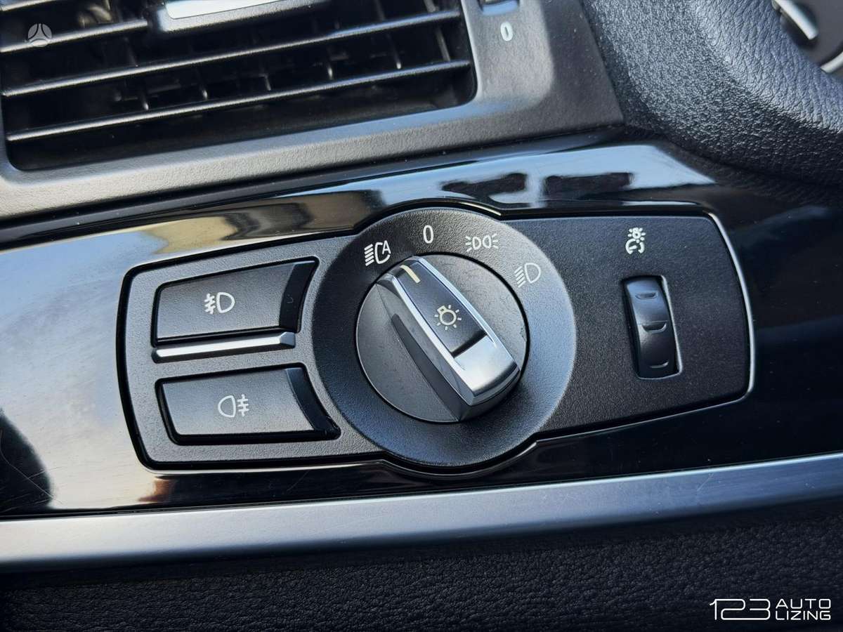 BMW X3, 2.0 l., Внедорожник / Кроссовер