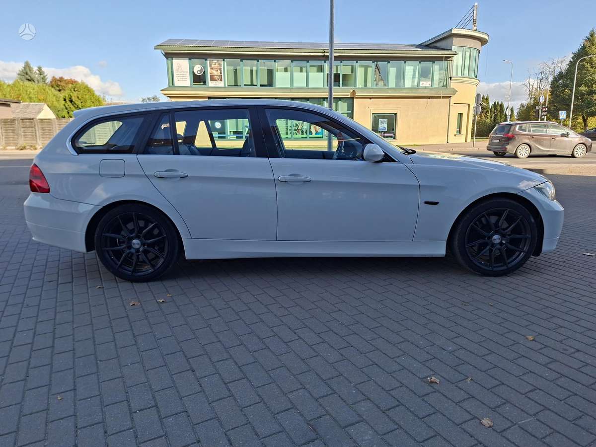 BMW 325, 3.0 l., universalas