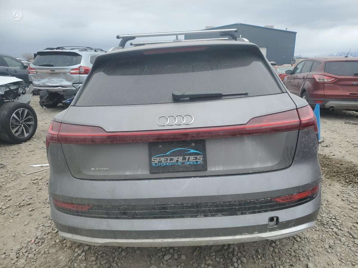 Audi e-tron, LZ7F, Audi e tron premium plus 2019 awd jav modelio dalys rida 3