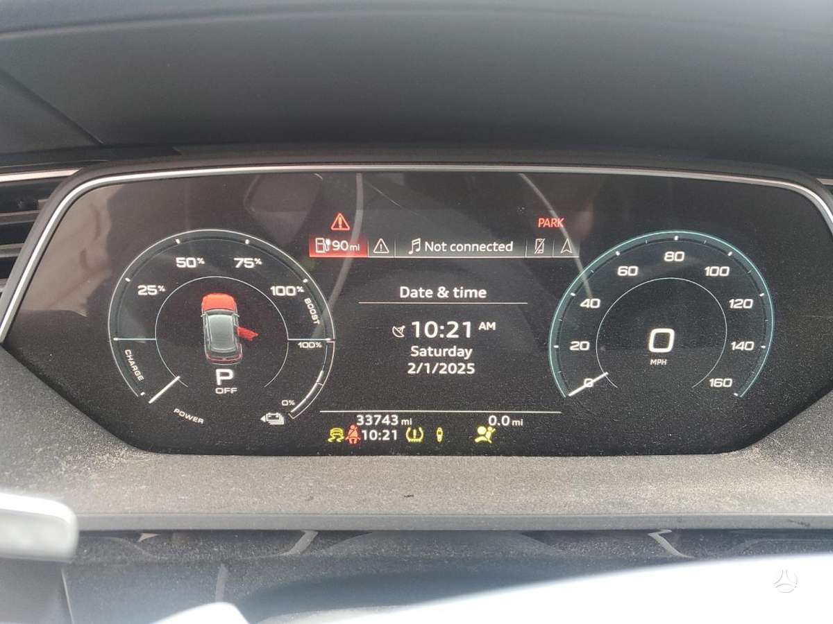 Audi e-tron, LZ7F, Audi e tron premium plus 2019 awd jav modelio dalys rida 3