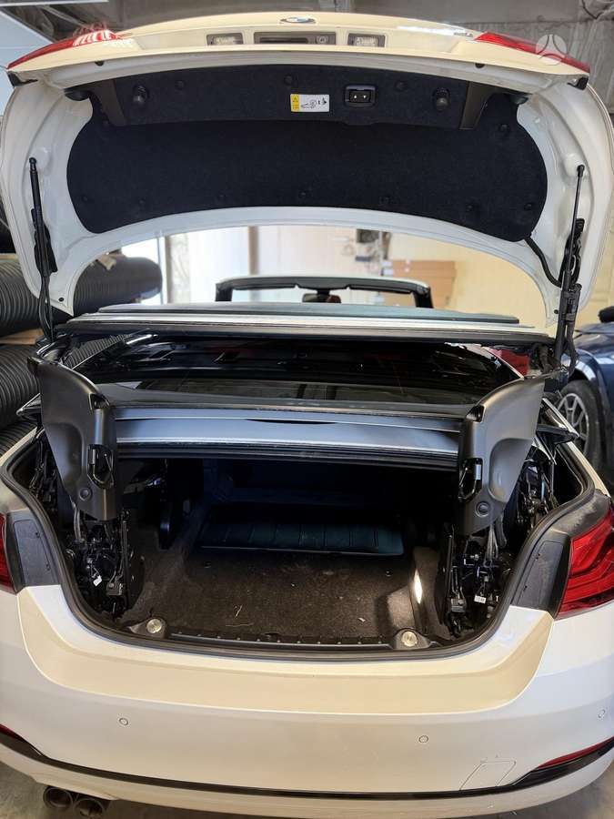 BMW 430, 2.0 l., convertible