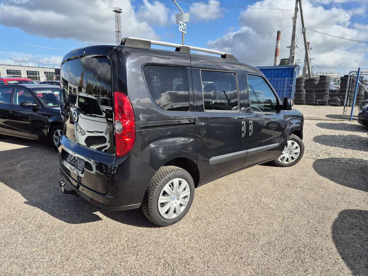 Opel Combo, 1.6 l., Минивэн