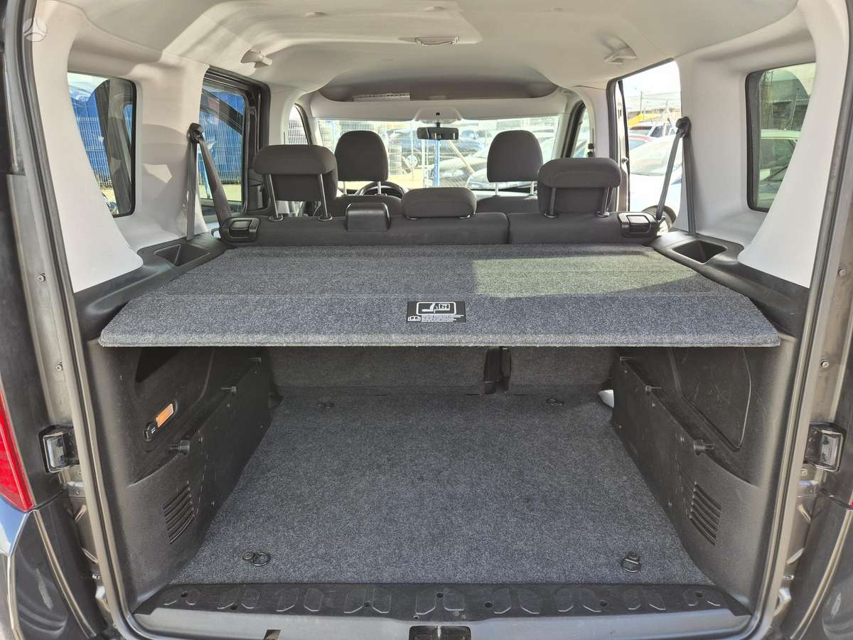 Opel Combo, 1.6 l., Минивэн