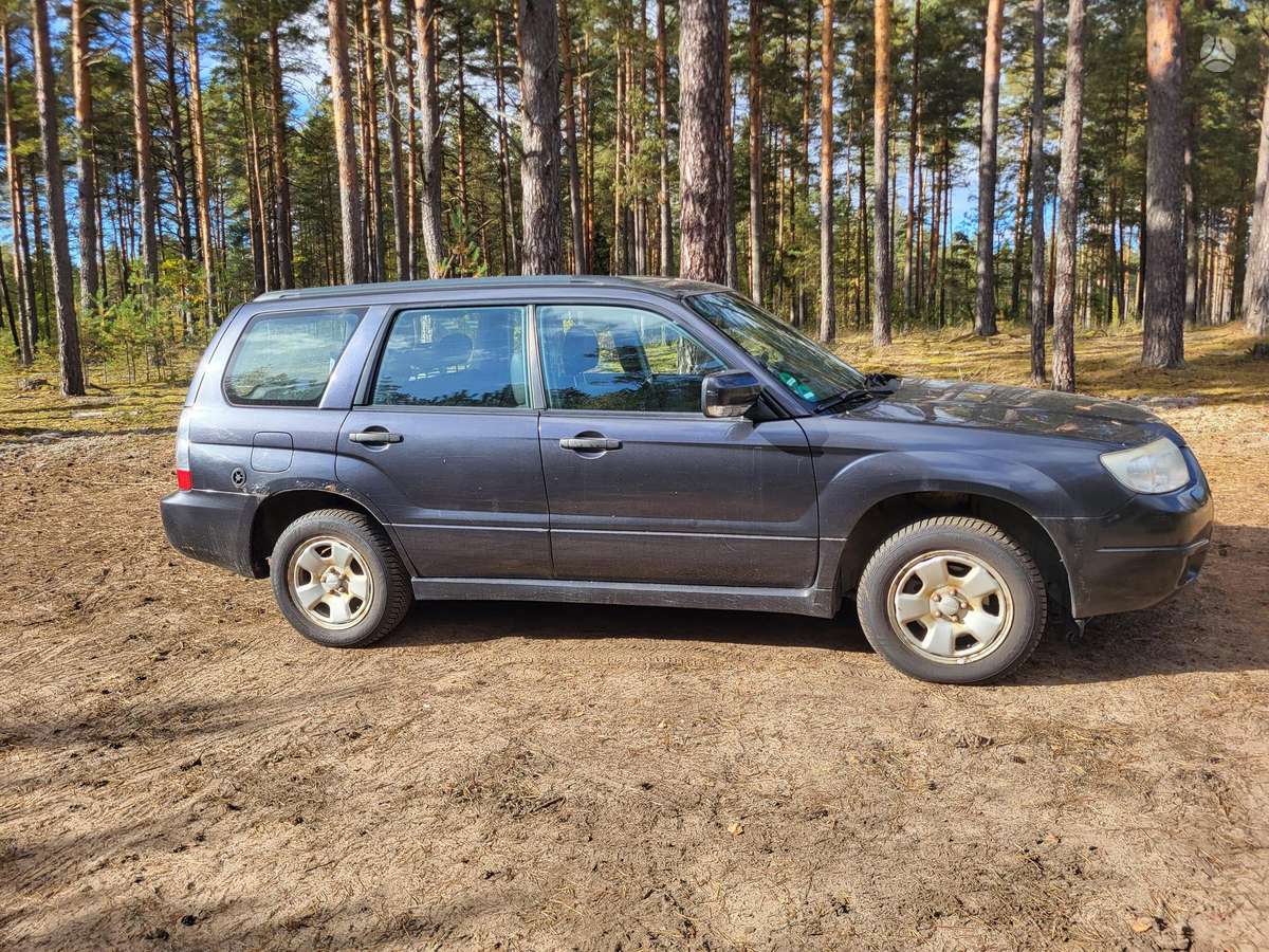 Subaru Forester, Универсал