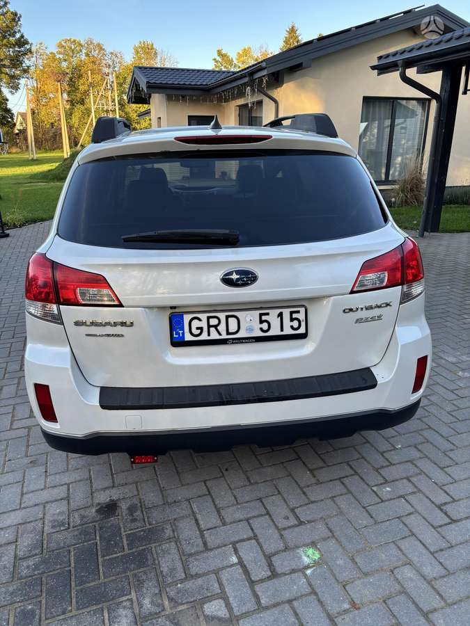 Subaru Outback, 2.5 l., universalas