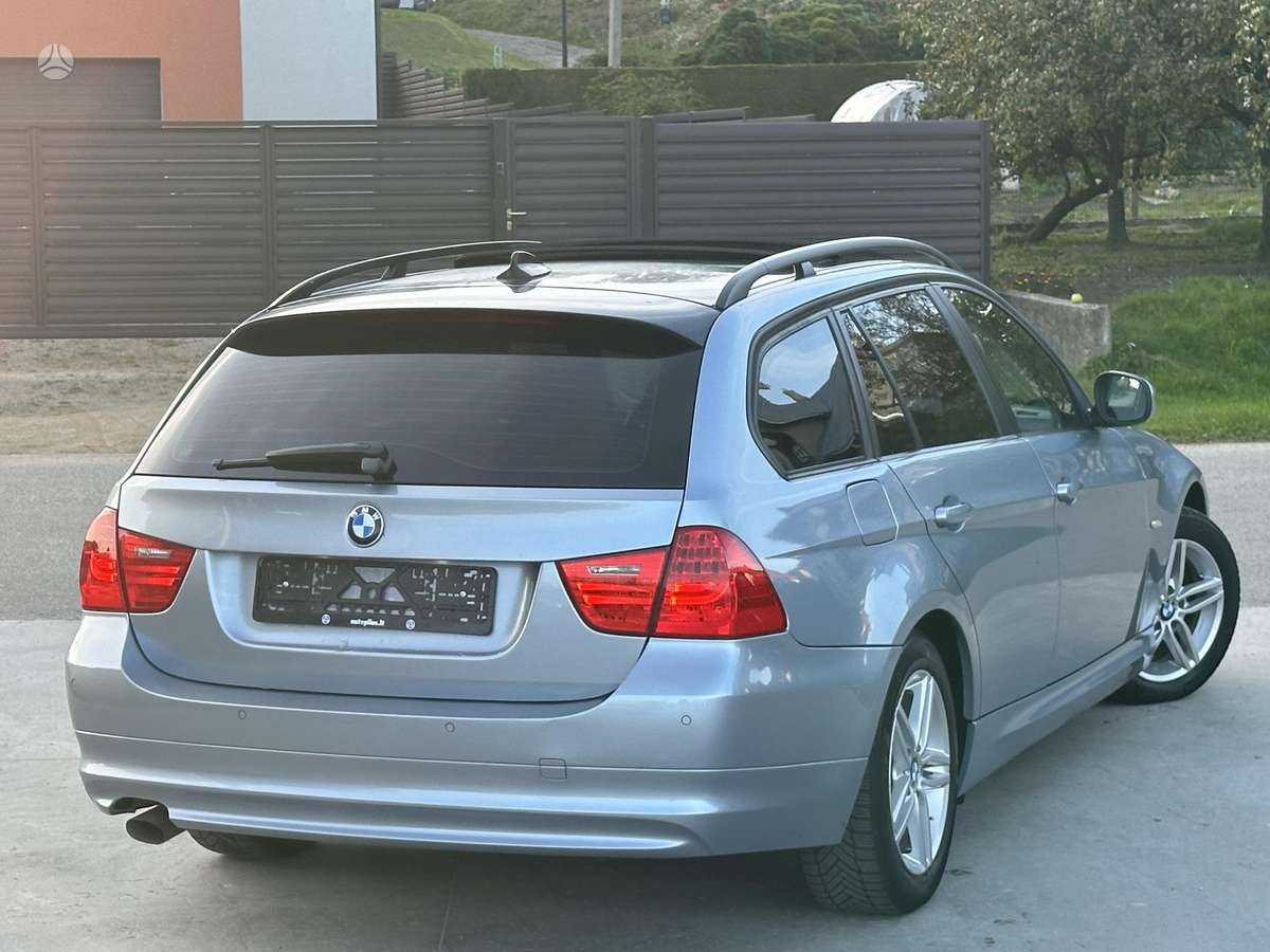 BMW 320, 2.0 l., universalas