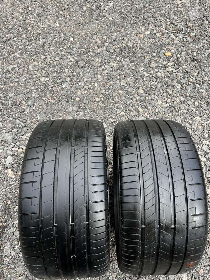 Pirelli P-Zero, summer 305/35 R20