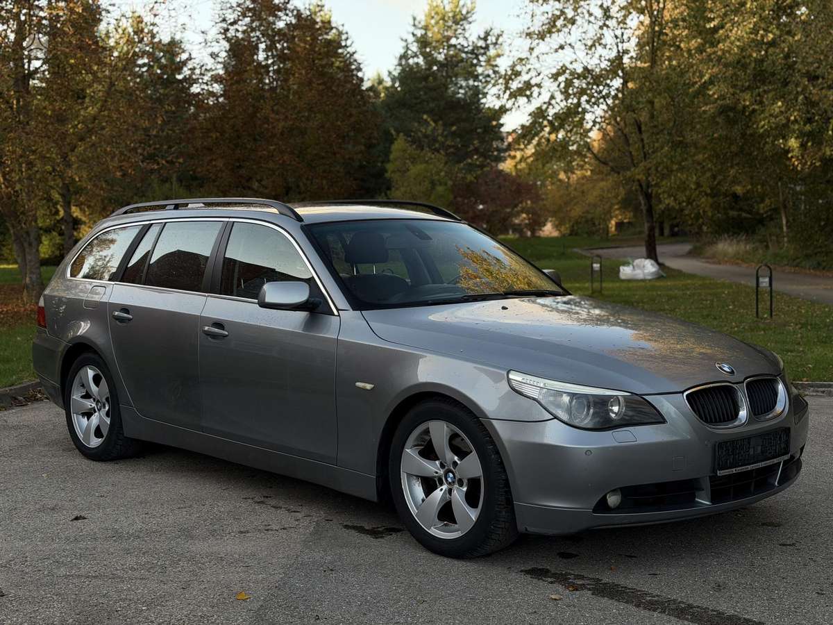 BMW 525, 2.5 l., Универсал