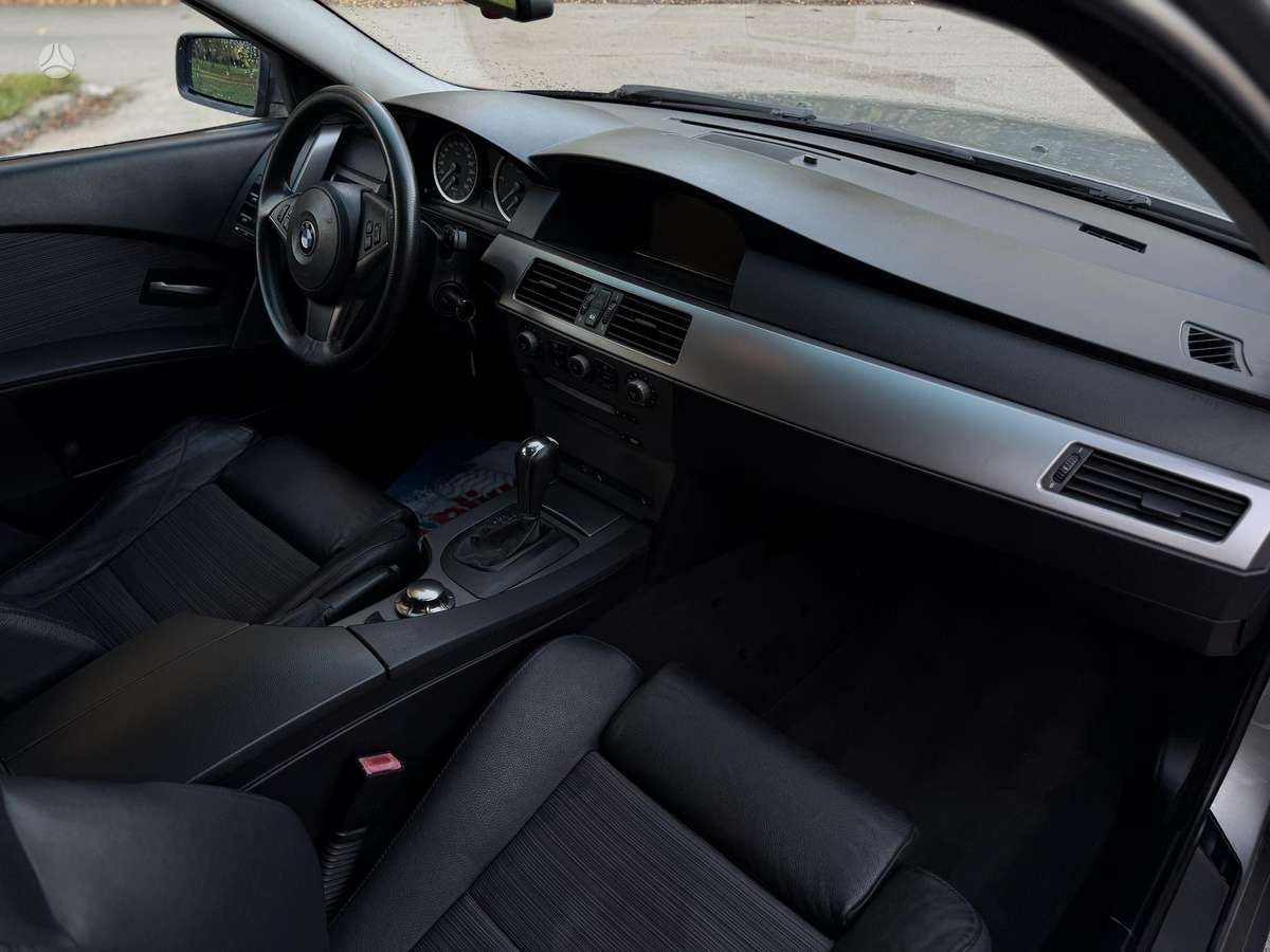 BMW 525, 2.5 l., Универсал