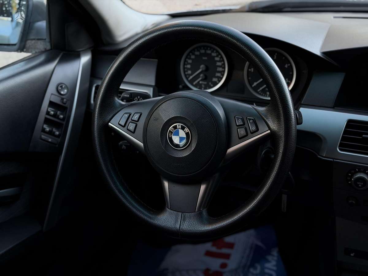 BMW 525, 2.5 l., wagon