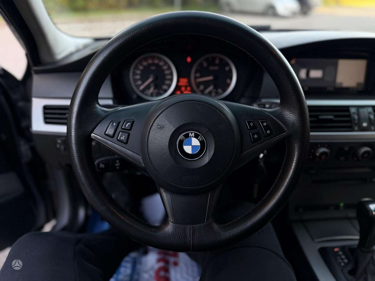 BMW 525, 2.5 l., wagon