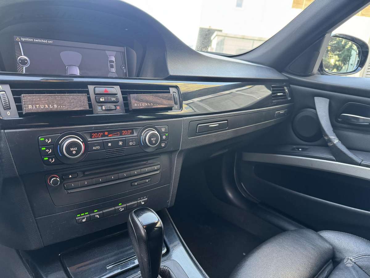 BMW 320, 2.0 l., wagon