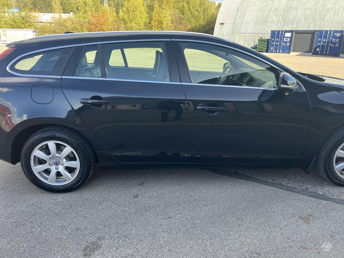 Volvo V60, 2.4 l., wagon