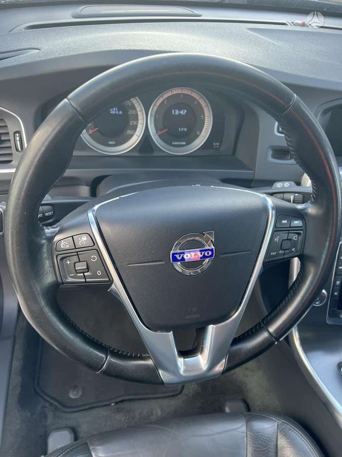 Volvo V60, 2.4 l., Универсал
