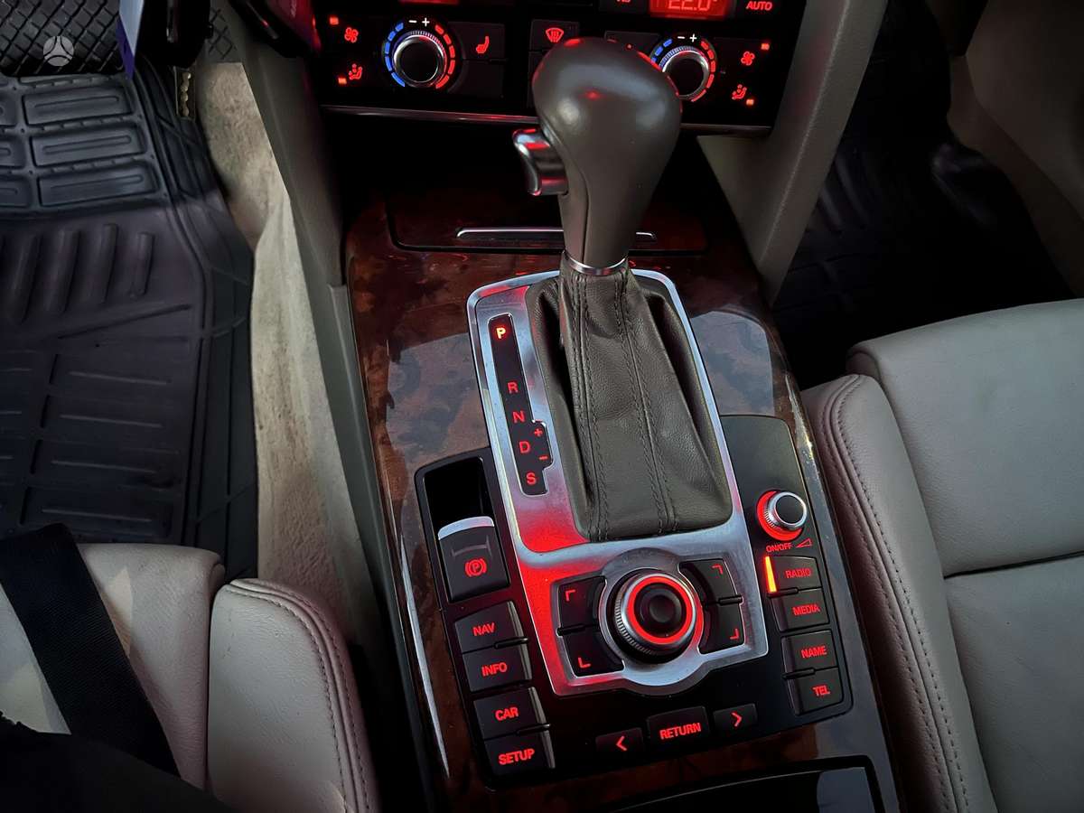 Audi A6, 3.0 l., wagon