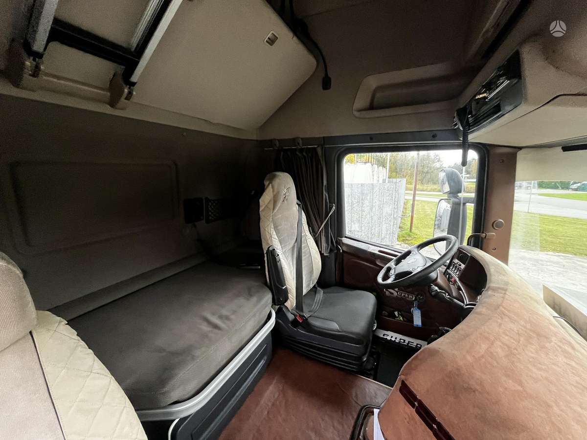 Scania R450, 2 miegamosios vietos