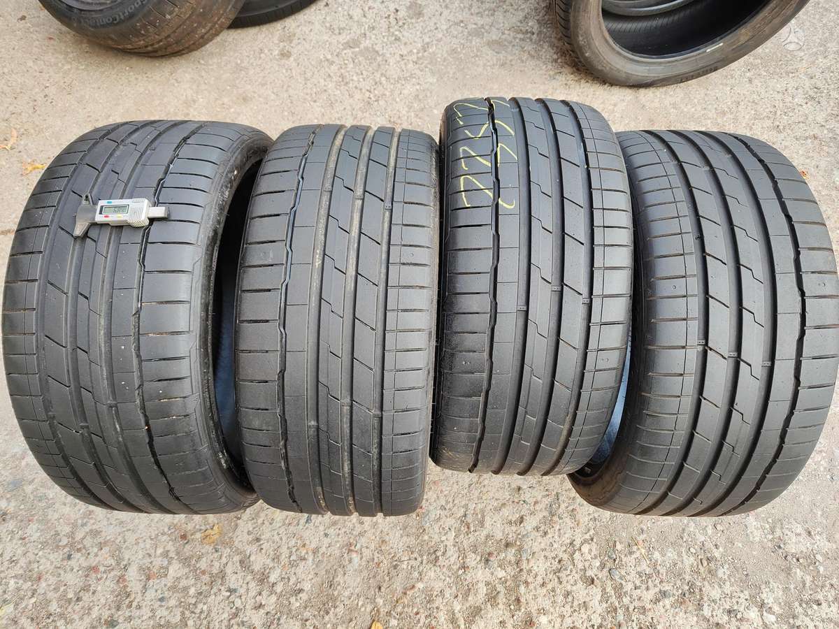 Hankook, vasaras 235/35 R19