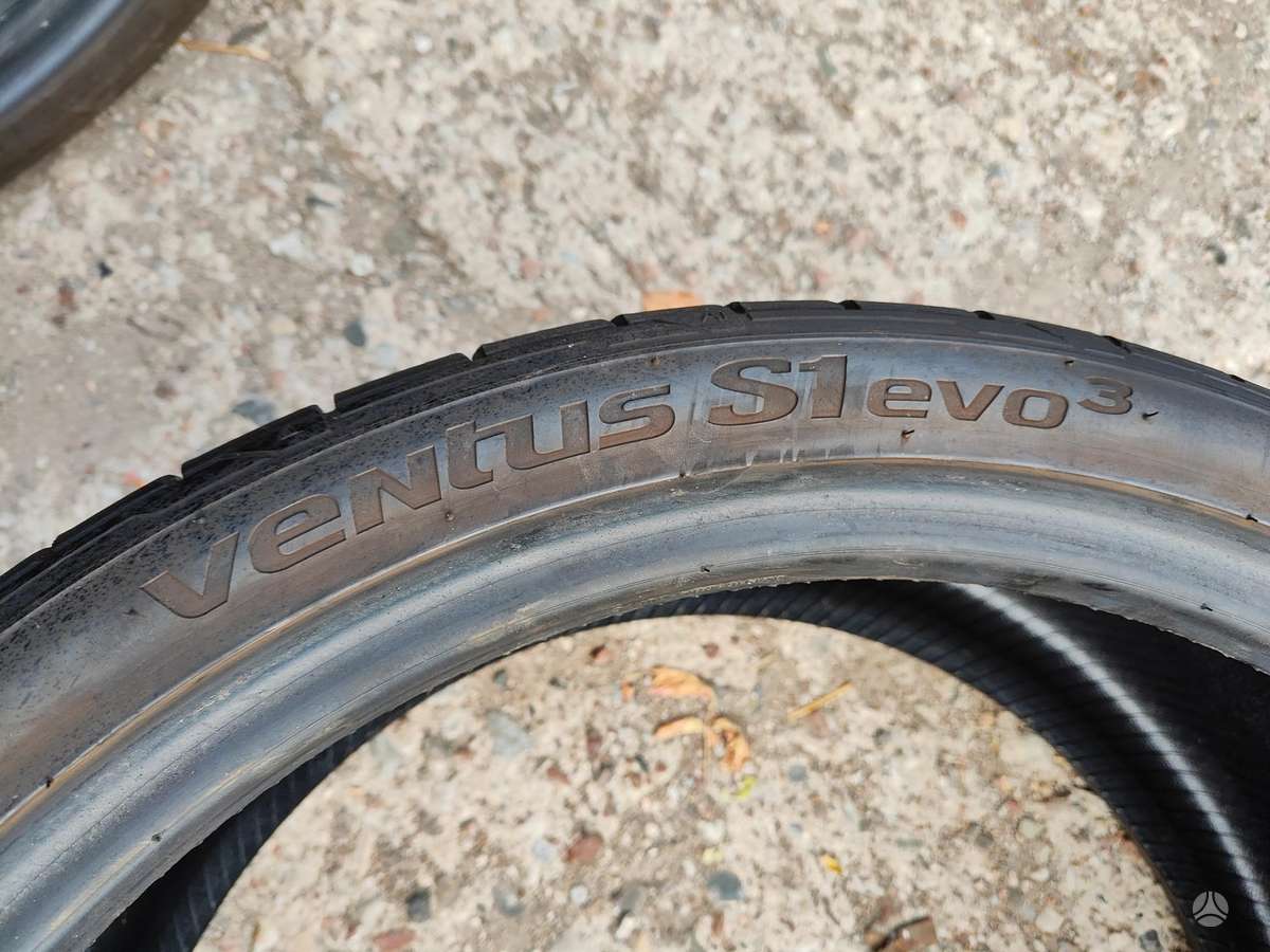 Hankook, vasaras 235/35 R19