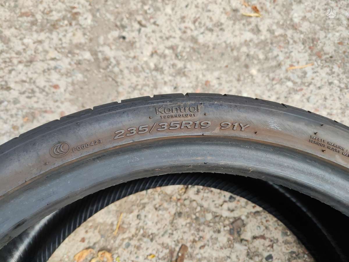 Hankook, vasaras 235/35 R19