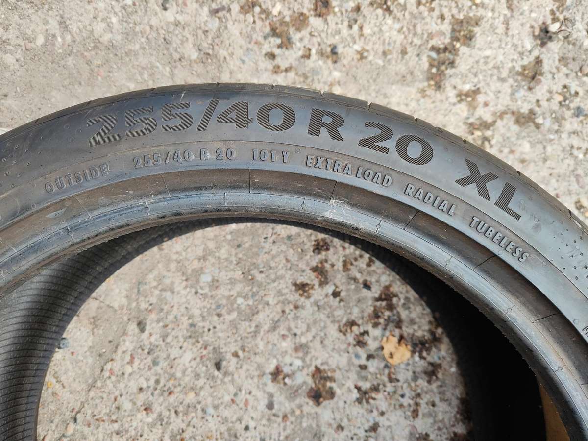 Continental, summer 255/40 R20