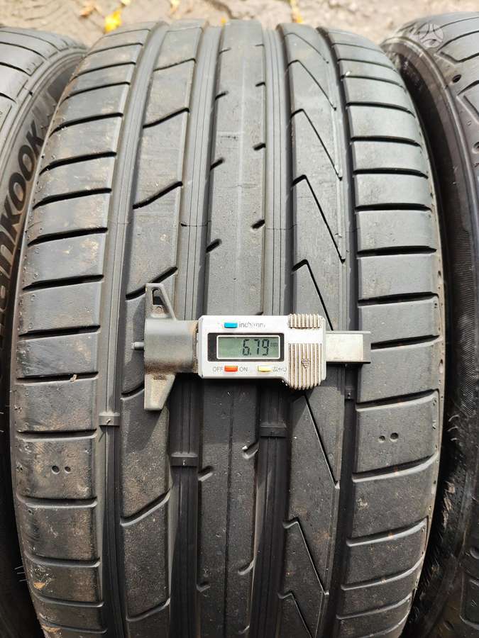 Hankook, summer 235/40 R19