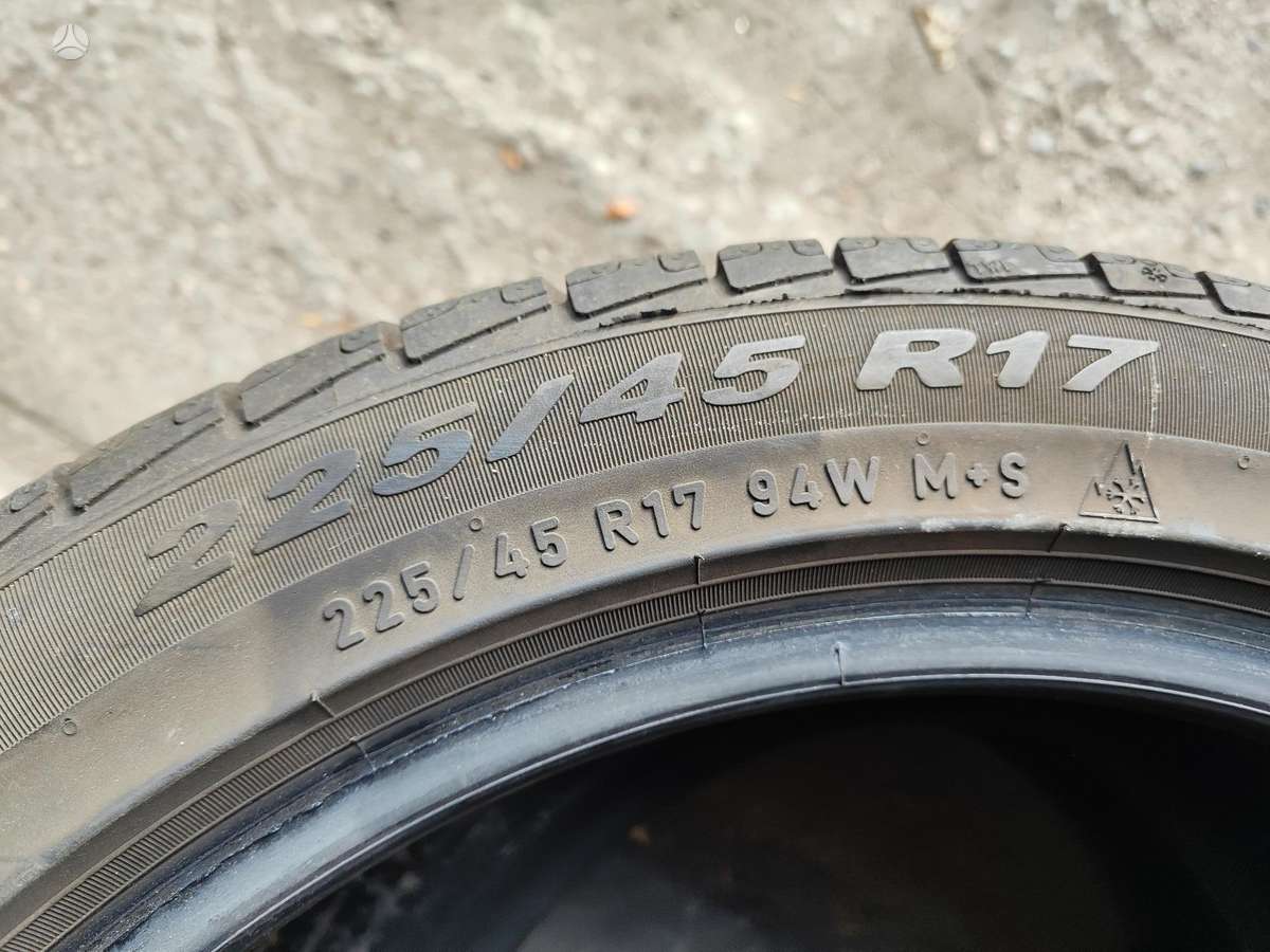Pirelli, all-season 225/45 R17