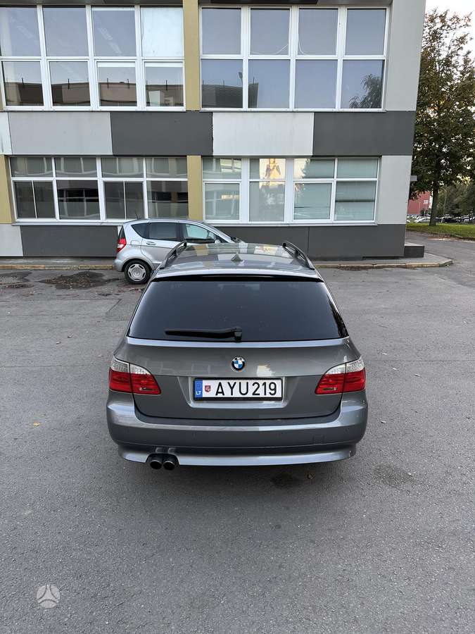 BMW 535, 3.5 l., Универсал